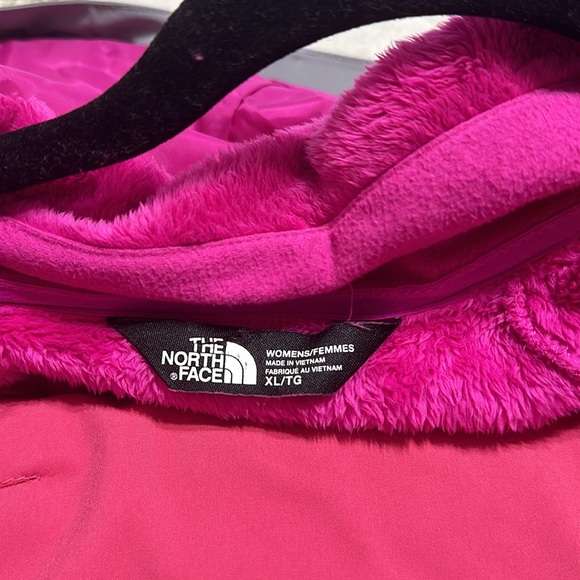 The North Face Ski Snow Jacket with Zip in Fleece - Picture 3 of 3